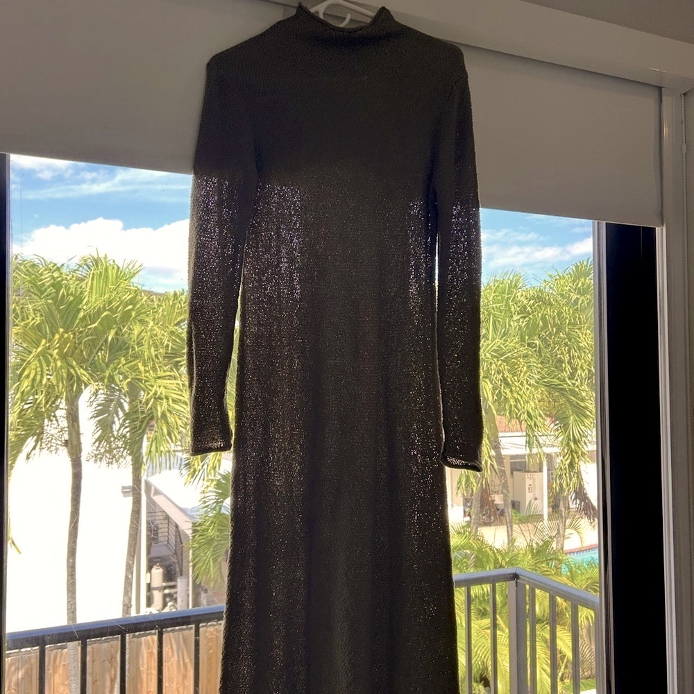 MIDI length green Zara dress